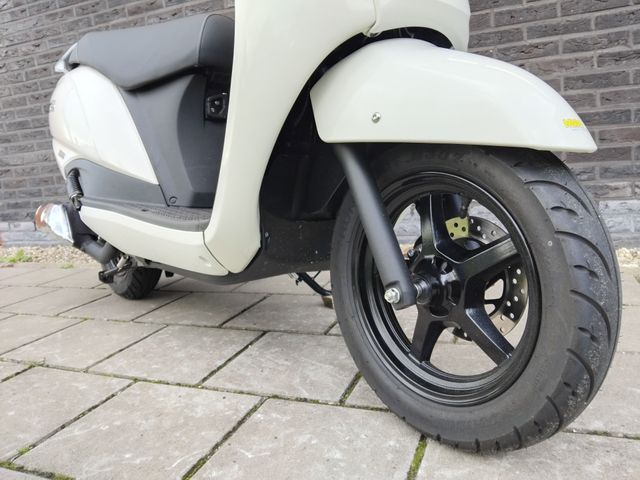 suzuki - address-125