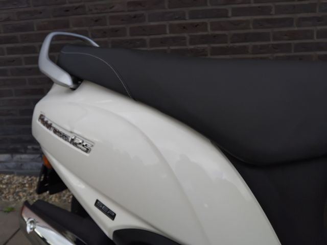 suzuki - address-125