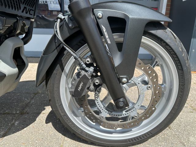 honda - nc-750-x-dct