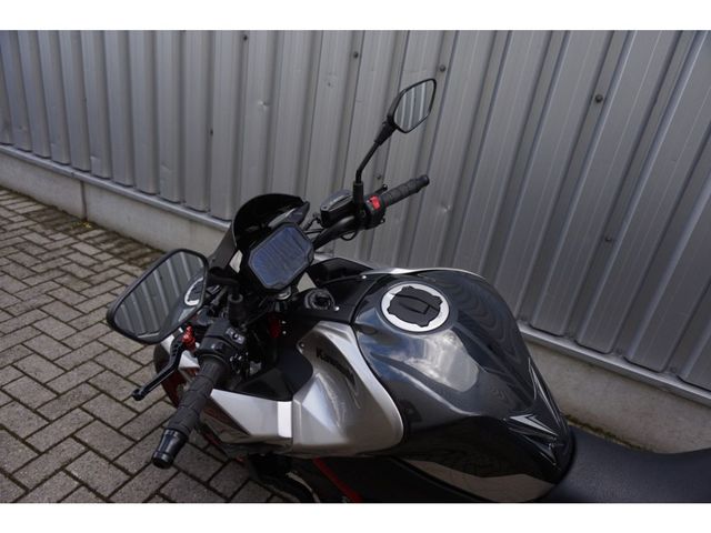 kawasaki - z900