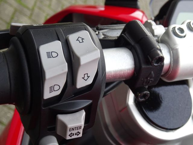 ducati - supersport