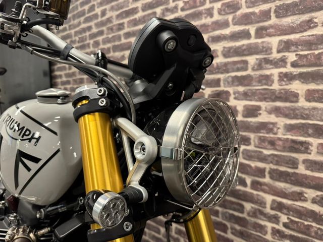 triumph - scrambler-1200-xe