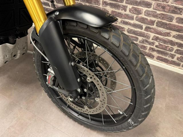 triumph - scrambler-1200-xe