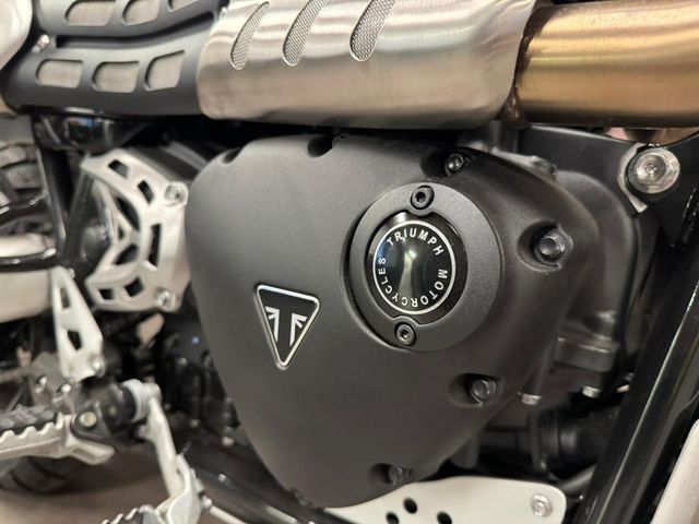 triumph - scrambler-1200-xe