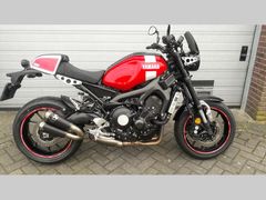 YAMAHA XSR 900 ABS