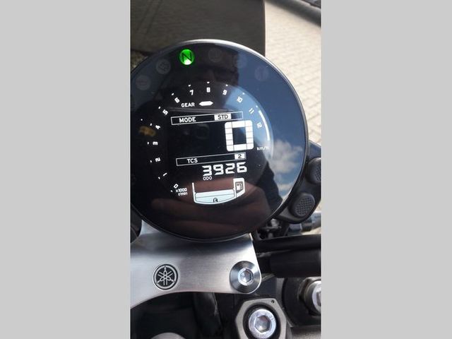 yamaha - xsr-900-abs