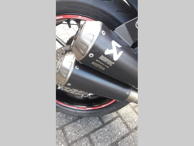 yamaha - xsr-900-abs