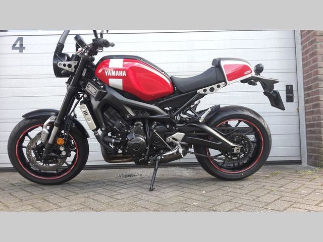 yamaha - xsr-900-abs
