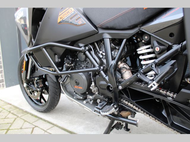 ktm - 1290-super-adventure-s