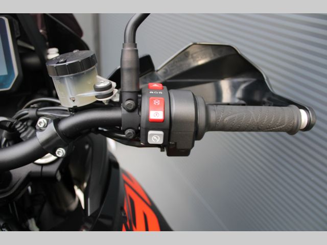 ktm - 1290-super-adventure-s