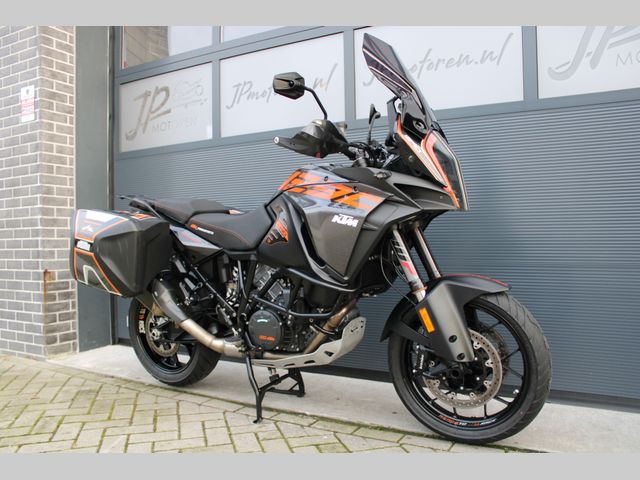 ktm - 1290-super-adventure-s