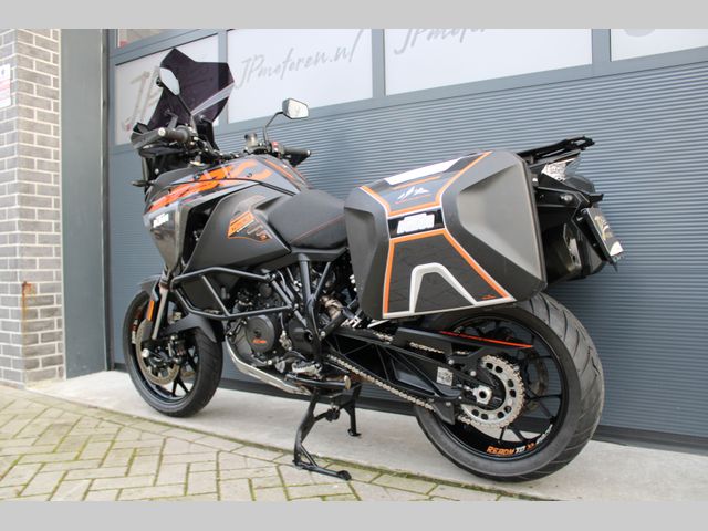 ktm - 1290-super-adventure-s