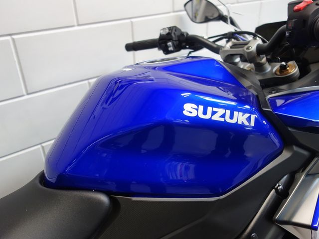 suzuki - gsx-s-1000-gt
