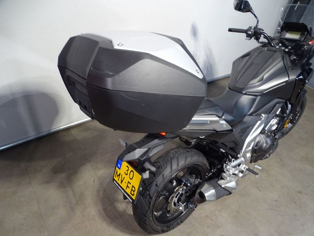 honda - nc-750-x-dct