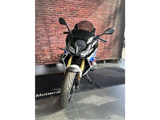 bmw - r-1300-rs