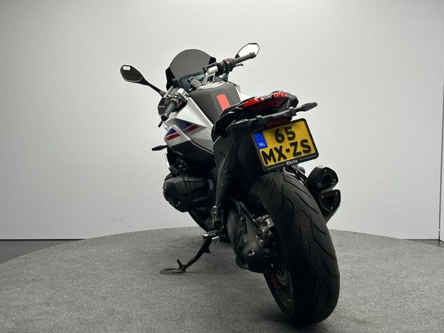 bmw - r-1300-rs