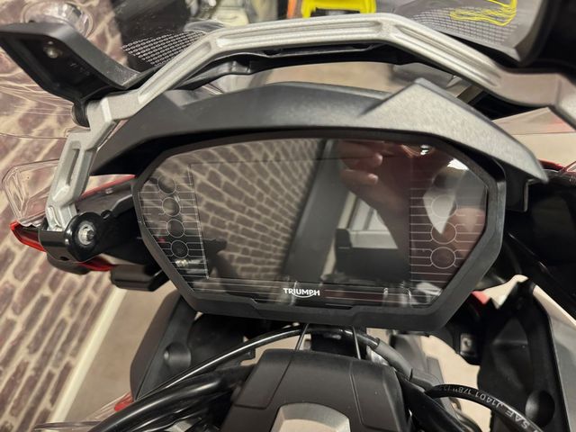 triumph - tiger-1200-xrt