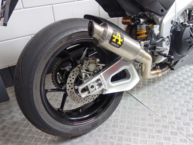 aprilia - tuono-v4-1100-factory