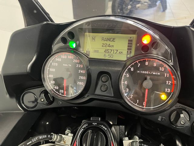 kawasaki - gtr-1400