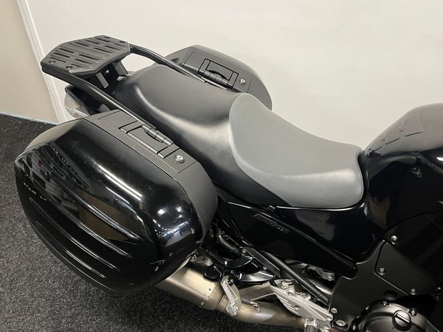 kawasaki - gtr-1400