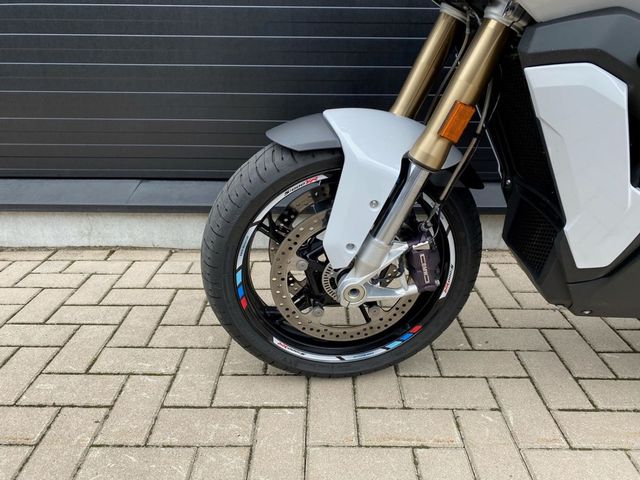 bmw - s-1000-xr