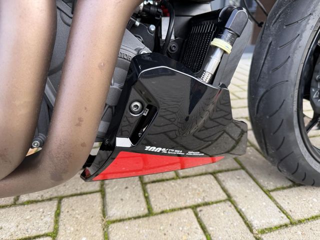 indian - ftr-x-100--r-carbon