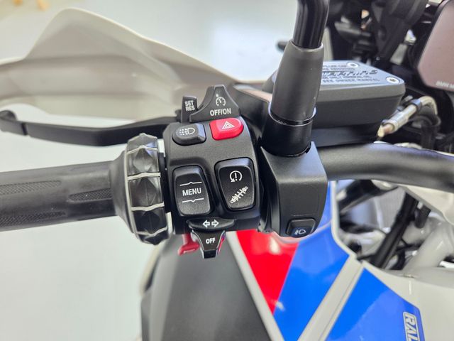 bmw - r-1250-gs-adventure