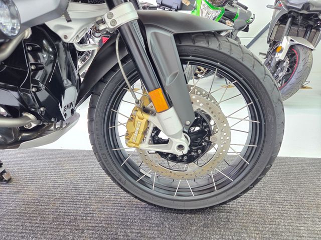 bmw - r-1250-gs-adventure