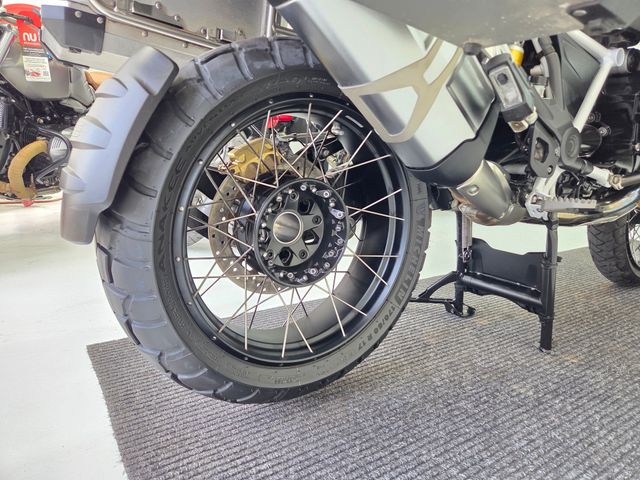 bmw - r-1250-gs-adventure