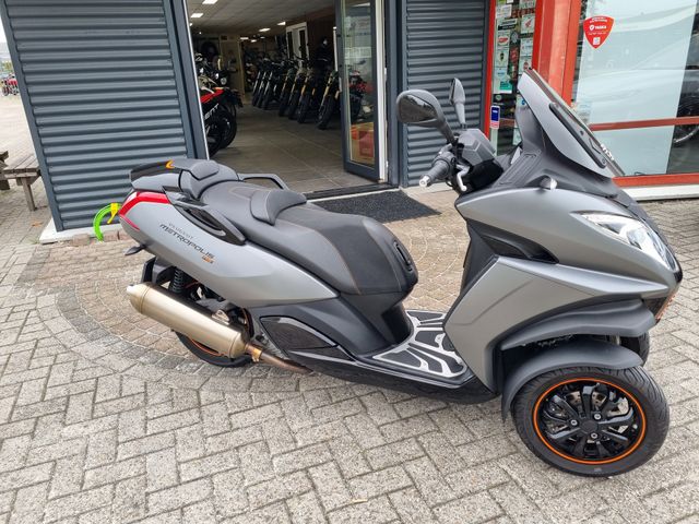 peugeot - metropolis-rs