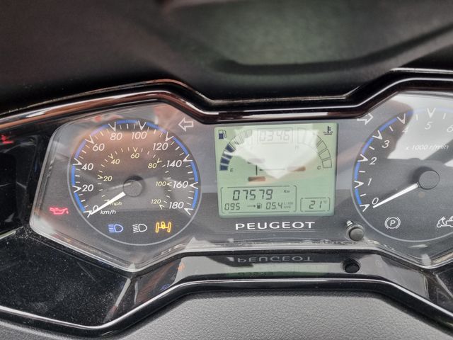 peugeot - metropolis-rs