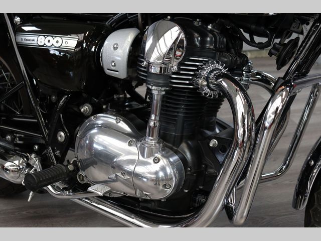 kawasaki - w800-final-edition