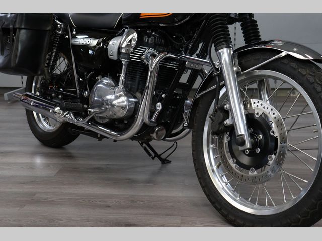 kawasaki - w800-final-edition