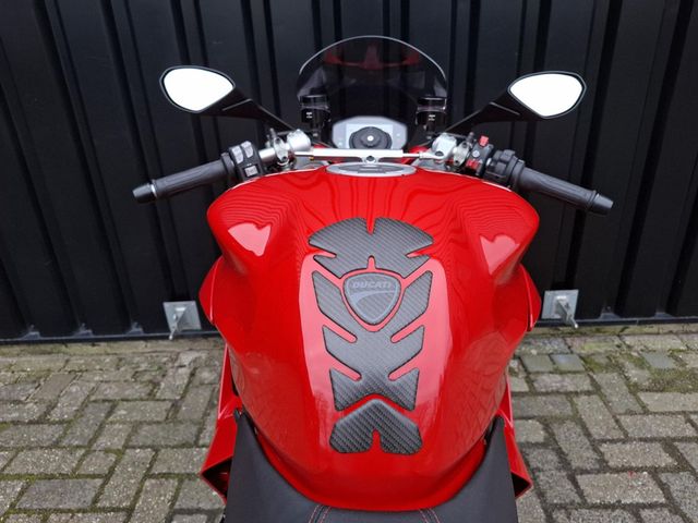 ducati - supersport-950-s