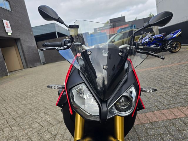 bmw - s-1000-r