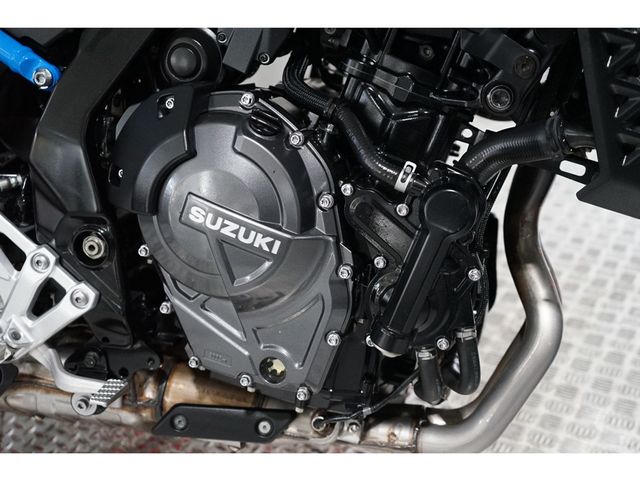 suzuki - gsx-8s