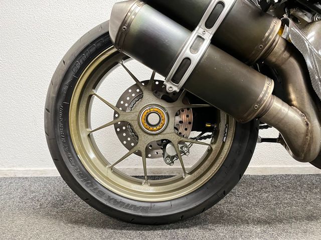 ducati - streetfighter--s-1098
