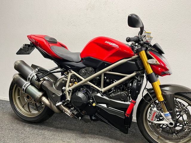 ducati - streetfighter--s-1098