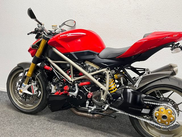 ducati - streetfighter--s-1098