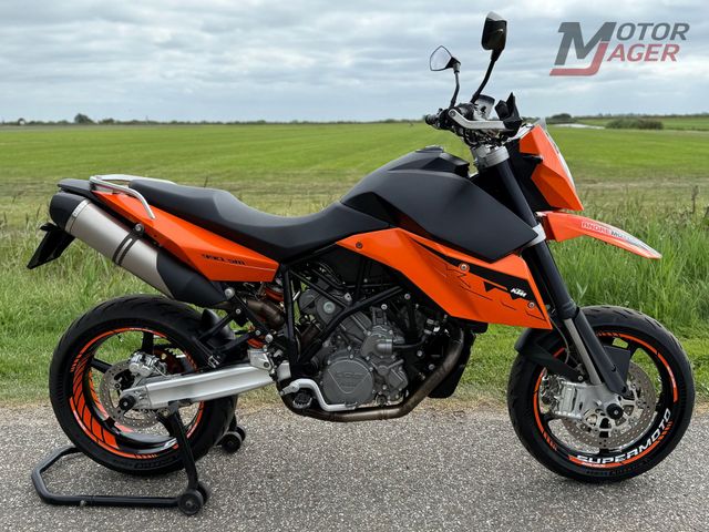 ktm - 990-supermoto-r