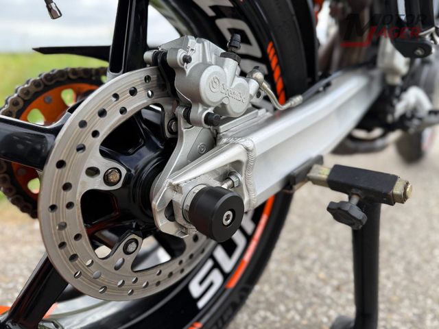 ktm - 990-supermoto-r