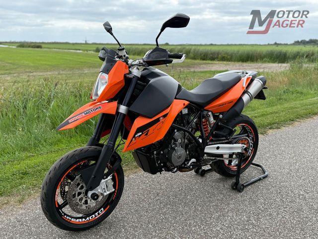 ktm - 990-supermoto-r