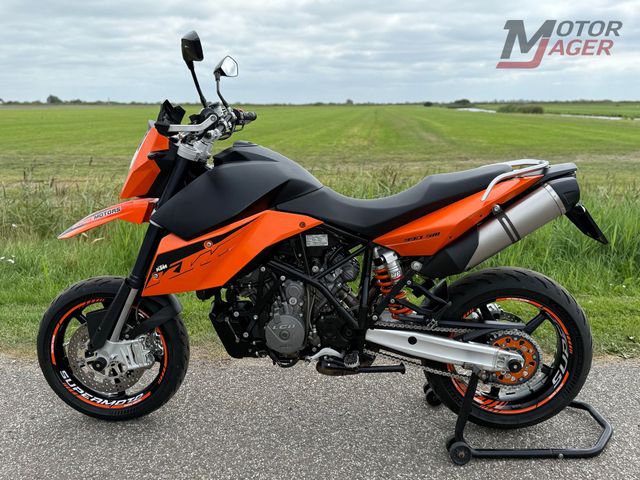 ktm - 990-supermoto-r