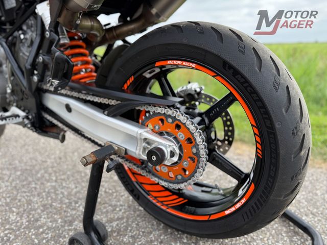 ktm - 990-supermoto-r