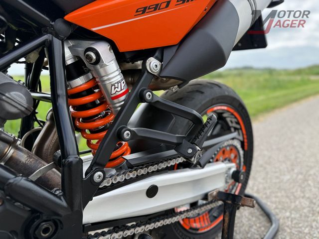 ktm - 990-supermoto-r