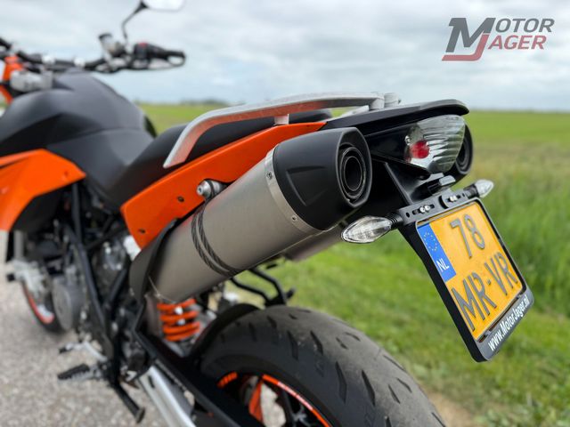 ktm - 990-supermoto-r