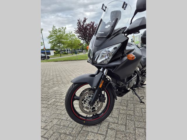 suzuki - v-strom-650
