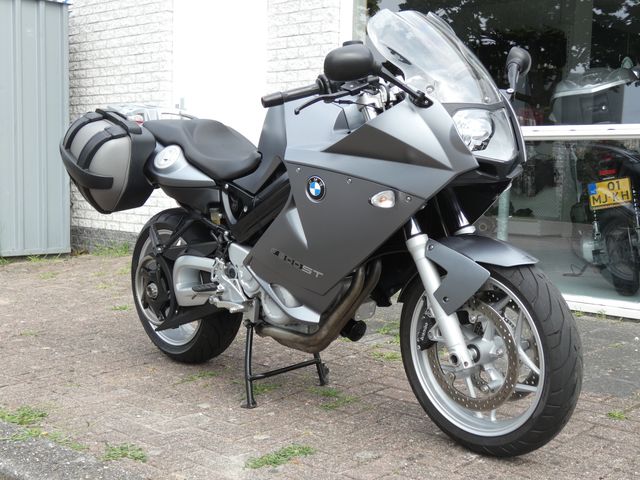 bmw - f-800-st