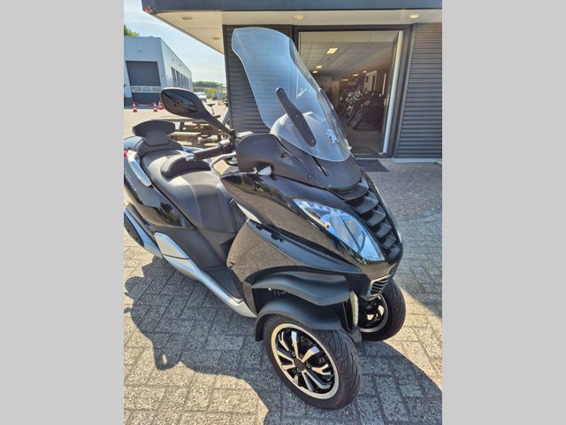peugeot - metropolis-400