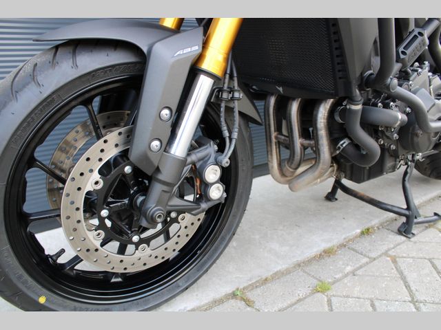 yamaha - mt-09-abs